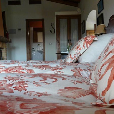 Palacio Viejo De Las Corchuelas Torrejón el Rubio Kültér fotó