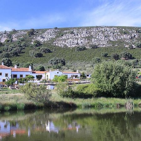 Palacio Viejo De Las Corchuelas Torrejón el Rubio Kültér fotó