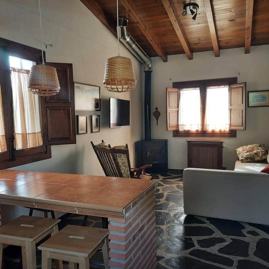 Palacio Viejo De Las Corchuelas Torrejón el Rubio Kültér fotó