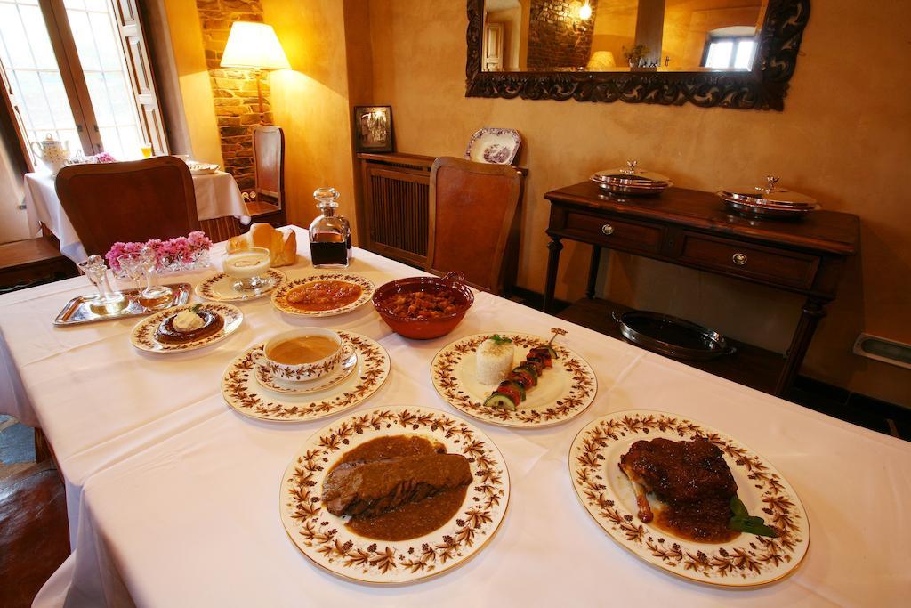 Palacio Viejo De Las Corchuelas Torrejón el Rubio Kültér fotó